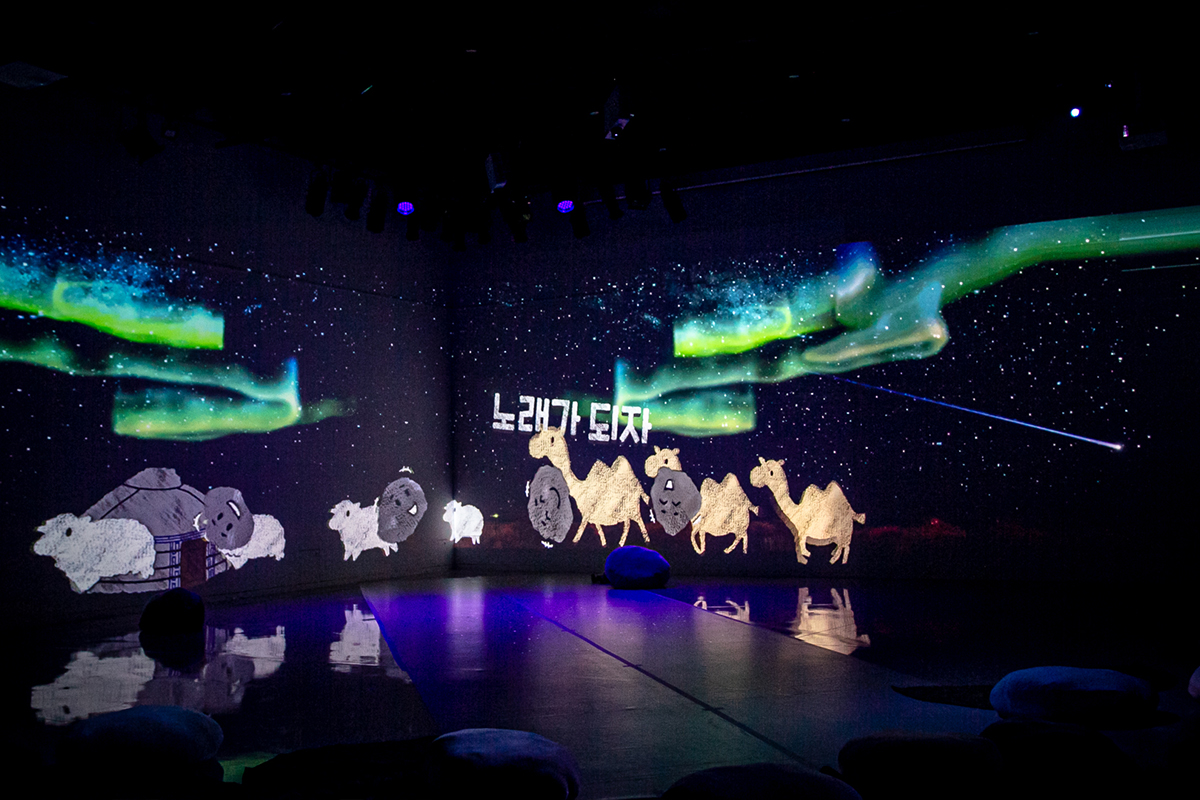 [Relaxed Performance]<br>
Media Performance “Let’s Become a Song”
 thumbnail image 7